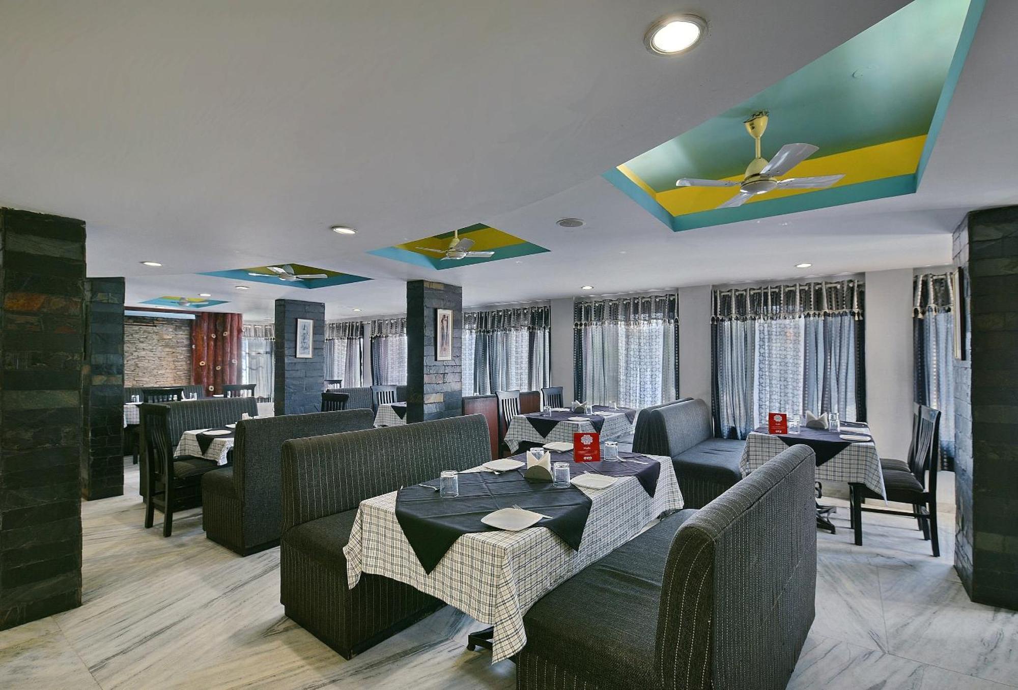 Collection O Diamond And Residences Индор Екстериор снимка